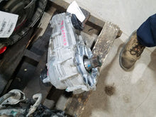 Load image into Gallery viewer, TRANSFER CASE Gl350 Gl450 Gl550 GL63 AMG GLE300 DCP GLE300d 14-19 - MM2271720
