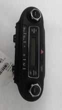 Load image into Gallery viewer, Temperature Controls Kia Sorento 2019 - MM2275165
