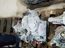 Load image into Gallery viewer, Transmission Volkswagen Tiguan 2014 - MM2275381
