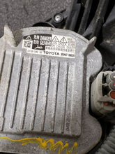Load image into Gallery viewer, HEADLIGHT LAMP ASSEMBLY Toyota Sienna 11 12 13 14 Right - MM2277906
