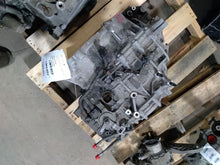 Load image into Gallery viewer, Transmission Isuzu Optima 2015 - MM2304430

