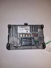 Load image into Gallery viewer, Radio  DODGE 1500 PICKUP 2015 - MM2311347
