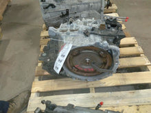 Load image into Gallery viewer, TRANSMISSION Sonata Optima 2011 11 2012 12 2013 13 VIN C/7 - MM2335082
