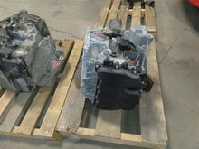 Load image into Gallery viewer, Transmission Chevrolet Equinox 2018 - MM2341668
