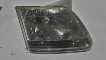 Load image into Gallery viewer, HEADLIGHT LAMP ASSEMBLY Expedition F150 Pickup F250 97-04 Right - MM2346623
