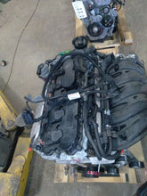 Load image into Gallery viewer, ENGINE Volkswagen Beetle Jetta Rabbit golf 05 06 07 08 09 10 11 2.5L - MM2368681
