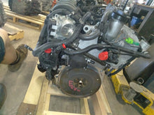 Load image into Gallery viewer, ENGINE Volkswagen Beetle Jetta Rabbit golf 05 06 07 08 09 10 11 2.5L - MM2368681
