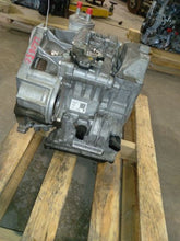 Load image into Gallery viewer, TRANSMISSION Volkswagen Jetta Rabbit 07 08 09 10 11 12 13 14 - MM2368685
