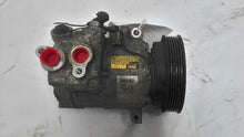 Load image into Gallery viewer, AC COMPRESSOR Land Rover LR2 2008 08 2009 09 2010 10 2011 11 - MM2373454
