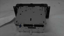 Load image into Gallery viewer, RADIO Cadillac SRX 2007 07 2008 08 - MM2373935
