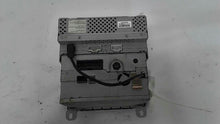 Load image into Gallery viewer, Radio Cadillac XLR 2006 - MM2387613
