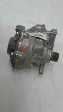 Load image into Gallery viewer, Transfer Case Rambler Rambler 2021 - MM2388550

