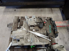 Load image into Gallery viewer, Transmission Chevrolet Sonic 2014 - MM2391107
