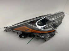 Load image into Gallery viewer, HEADLIGHT LAMP ASSEMBLY Toyota Corolla 2020 20 Right - MM2397375
