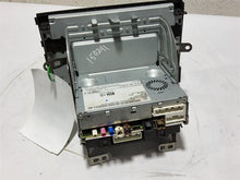 Load image into Gallery viewer, Radio Nissan Titan 2021 - MM2399604
