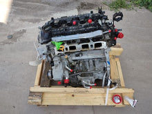 Load image into Gallery viewer, Engine Motor  KICKS 2018 - MM2401254
