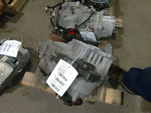 Load image into Gallery viewer, Transfer Case Land Rover LR4 2014 - MM2403183
