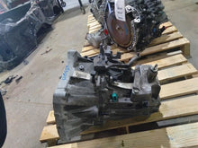 Load image into Gallery viewer, Transmission Nissan Sentra 2017 - MM2417142
