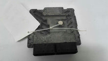 Load image into Gallery viewer, ECU ECM Computer Volkswagen Beetle 2015 - MM2417812
