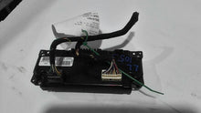 Load image into Gallery viewer, TEMPERATURE CONTROLS 300 300C Charger Magnum 2006 06 2007 07 - MM2423368
