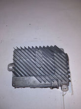 Load image into Gallery viewer, Radio  SUBURBAN 1500 2017 - MM2435082
