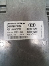 Load image into Gallery viewer, ECU ECM Computer Hyundai Santa Fe 2018 - MM2443027
