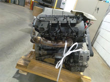 Load image into Gallery viewer, Engine Motor Chrysler Crossfire 2005 - MM2457217
