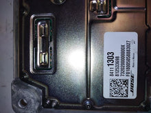 Load image into Gallery viewer, Radio GMC Yukon 2018 - MM2464429
