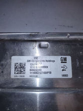 Load image into Gallery viewer, ECU ECM Computer GMC Yukon 2018 - MM2464443
