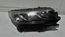 Load image into Gallery viewer, HEADLIGHT LAMP ASSEMBLY Honda CR-V 2015 15 2016 16 Right - MM2467565
