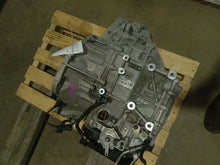 Load image into Gallery viewer, TRANSMISSION Hyundai Azera 2015 15 2016 16 2017 17 - MM2469655
