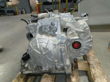 Load image into Gallery viewer, Transmission Volkswagen Tiguan 2018 - MM2483937
