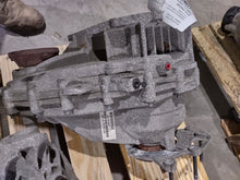 Load image into Gallery viewer, Transfer Case  RANGE ROVER SPORT 2015 - MM2496844
