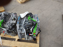 Load image into Gallery viewer, TRANSMISSION Honda Civic 16 17 18 19 20 VIN 2 - MM2516392
