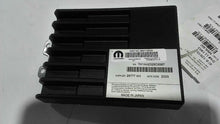 Load image into Gallery viewer, Radio Jeep Wrangler 2020 - MM2526715
