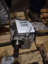 Load image into Gallery viewer, Transfer Case Volkswagen Tiguan 2018 - MM2526977
