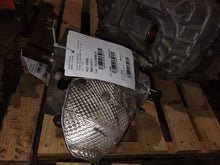 Load image into Gallery viewer, Transfer Case Volkswagen Tiguan 2018 - MM2526977
