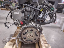 Load image into Gallery viewer, Engine Motor Chevrolet Equinox 2018 - MM2530114
