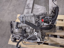 Load image into Gallery viewer, Transmission Chevrolet Equinox 2018 - MM2530118
