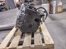 Load image into Gallery viewer, Transmission Chevrolet Equinox 2018 - MM2530118
