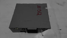 Load image into Gallery viewer, RADIO RECEIVER A4 A5 A6 Q3 Q5 Q7 RS5 S5 S6 Touareg 2009-2017 - MM2533397

