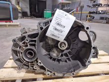 Load image into Gallery viewer, Transmission Volkswagen Golf 2012 - MM2548463

