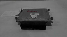 Load image into Gallery viewer, ECU ECM COMPUTER Sonata Sonata Hybrid 2015 15 2016 16 2017 17 - MM2556524
