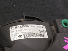 Load image into Gallery viewer, Headlight Lamp Assembly Land Rover Evoque 2015 - MM2559248
