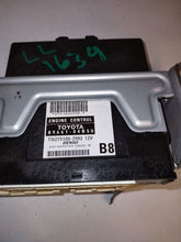 Load image into Gallery viewer, ECU ECM COMPUTER Toyota Tacoma 2006 06 - MM2561514
