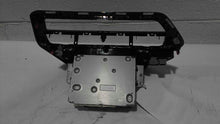 Load image into Gallery viewer, Radio  HIGHLANDER 2021 - MM2562285

