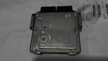 Load image into Gallery viewer, ECU ECM Computer Ford Explorer 2016 - MM2562679
