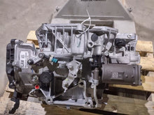 Load image into Gallery viewer, Transmission Chevrolet Equinox 2022 - MM2574861
