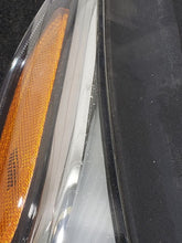 Load image into Gallery viewer, HEADLIGHT LAMP ASSEMBLY Hyundai Sonata Sonata Hybrid 15 16 Right - MM2577027

