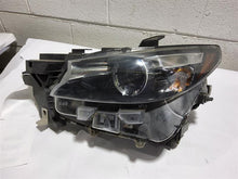 Load image into Gallery viewer, HEADLIGHT LAMP ASSEMBLY - MM2577097
